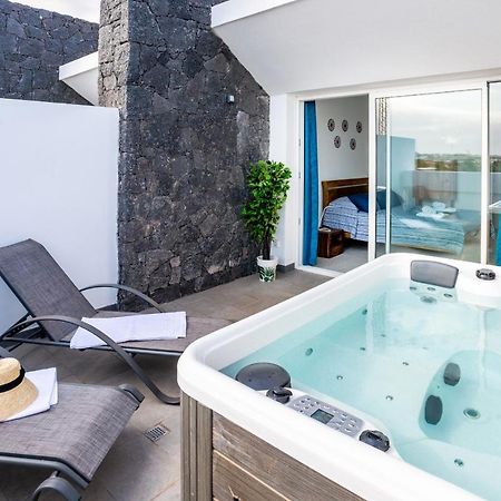 Monterey House Playa Blanca Villa ปลายาบลังกา ภายนอก รูปภาพ