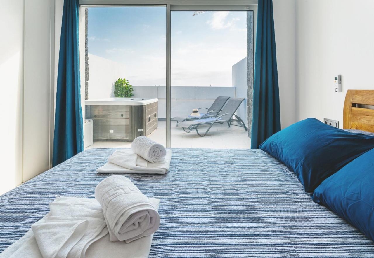 Monterey House Playa Blanca Villa ปลายาบลังกา ภายนอก รูปภาพ