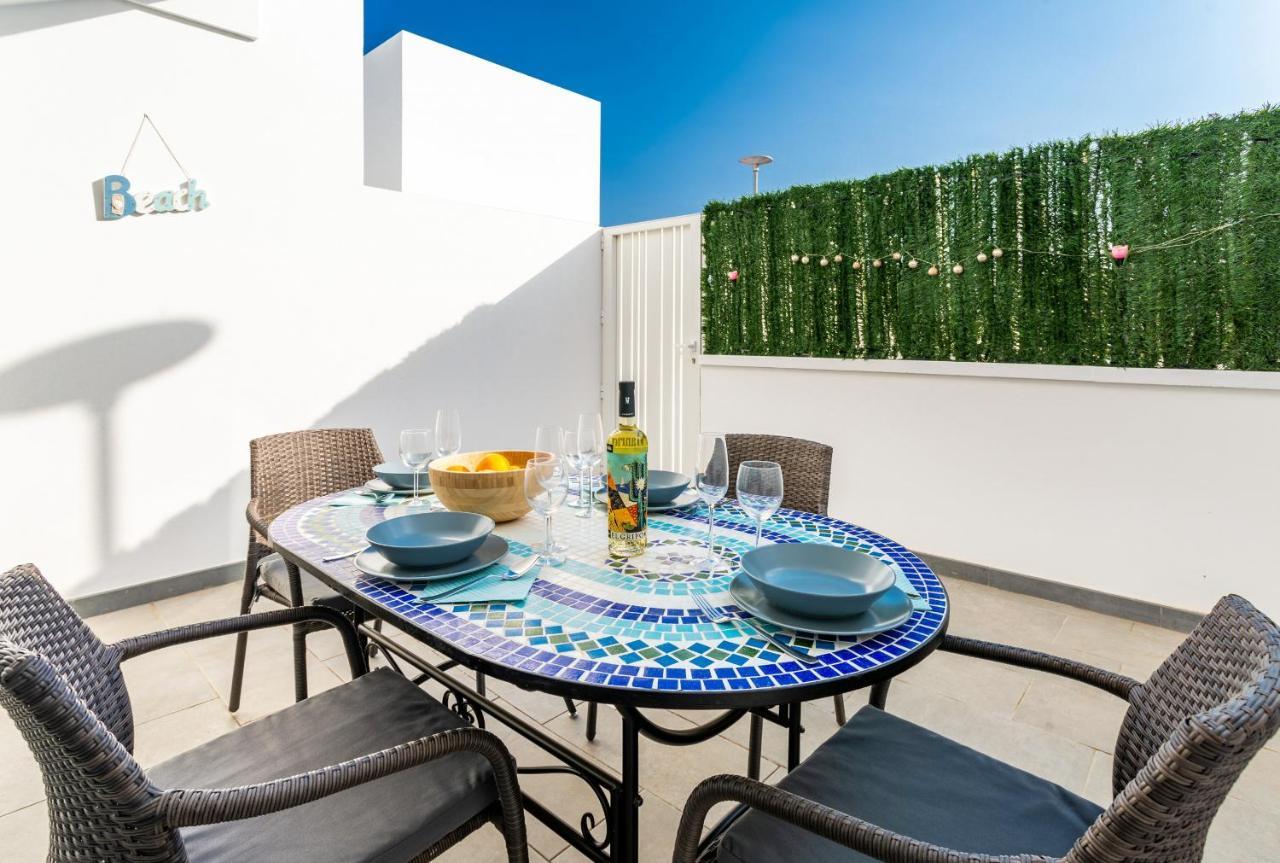 Monterey House Playa Blanca Villa ปลายาบลังกา ภายนอก รูปภาพ