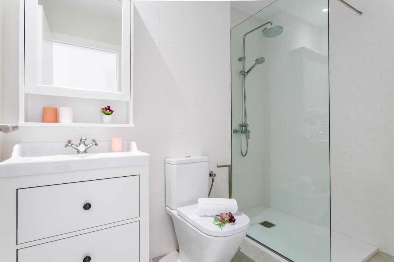 Monterey House Playa Blanca Villa ปลายาบลังกา ภายนอก รูปภาพ